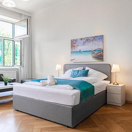 Brilliant Viena Exterior foto
